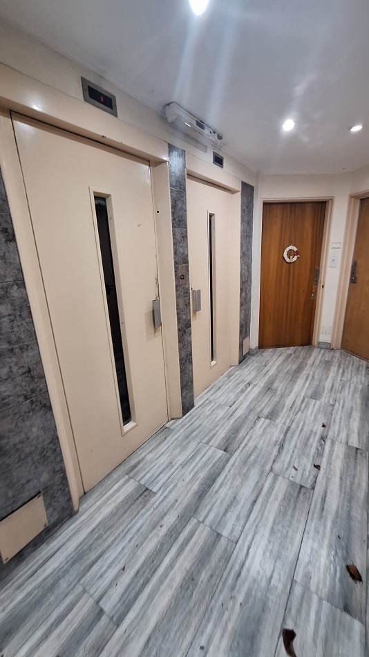 Departamento 4 Amb C/Cochera 4° Piso Lateral