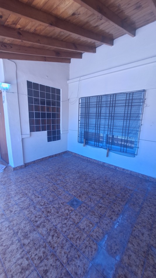 Venta Casa 4 Ambientes - Zona AGUSTINIANO