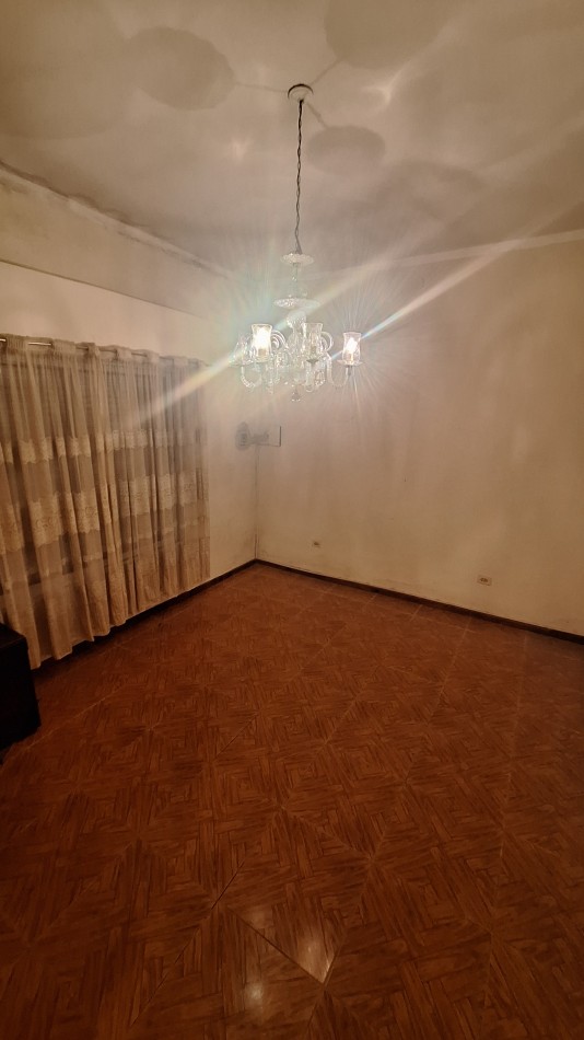 Venta Casa 4 Ambientes - Zona AGUSTINIANO