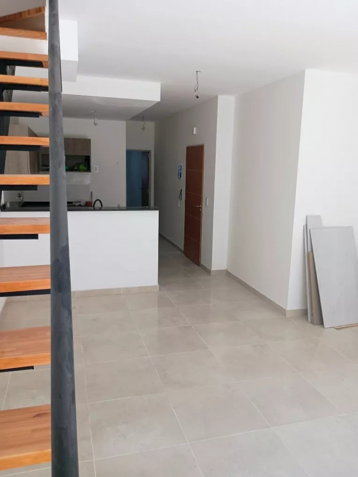 Venta Depto 4 Amb Tipo Duplex a Estrenar c/Cochera