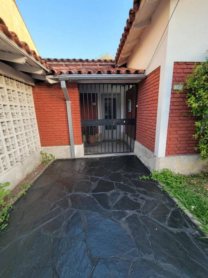Casa En Venta  Lote Propio 10x23 M²