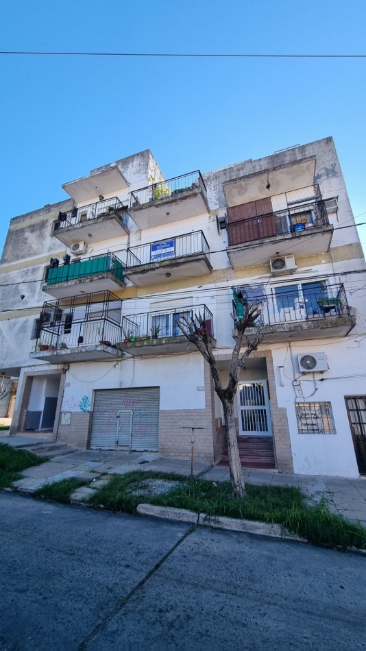 Departamento monoambiente en Alquiler en Villa Ballester