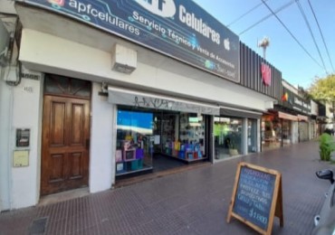 Venta 2  Locales + 2 Deptos